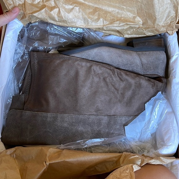 Lucky Brand boots - Picture 2 of 4